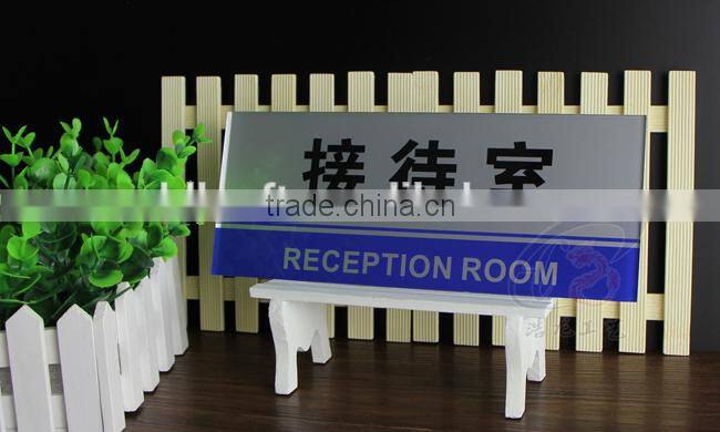 cutomized acrylic Office sign boards. Plastic guide board for office