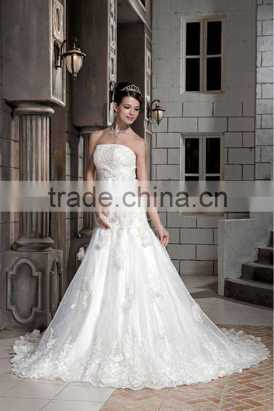 Latest Soft Lace Strapless A-line Full Beaded Hand-made Flower Wedding Dress xyy03-086
