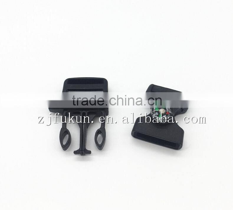 New Fashion Outdoor Camping Equipment Rope Compass Whistle Shackles Oriental Survival Paracord Wrist Buckles
