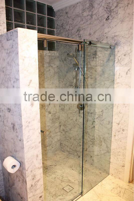 Frameless sliding shower screens