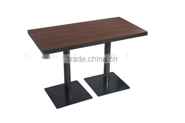 T006 Adjustable kids table and chair