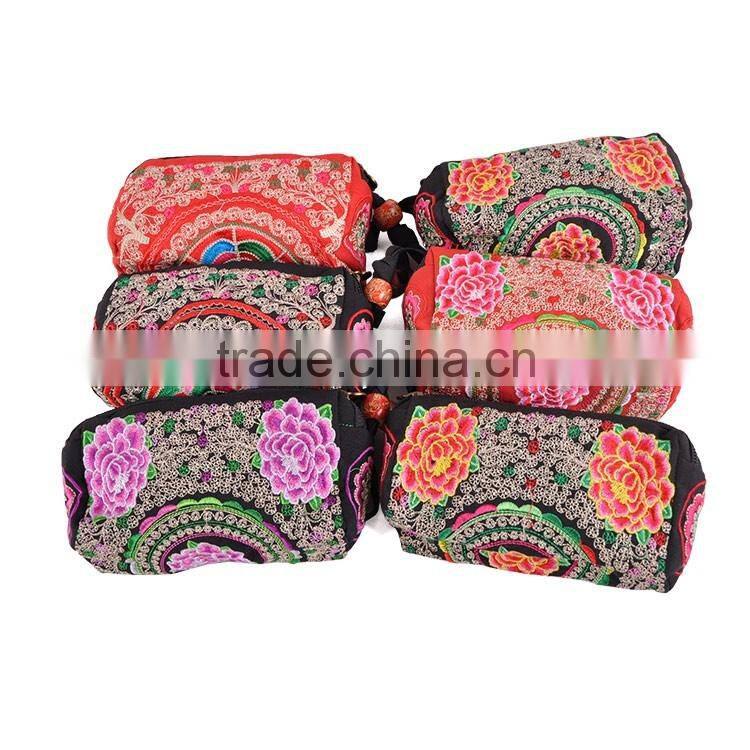 Good feedback wallet with 3 zipper wholesale embroidery clutch bags wallet with tassel