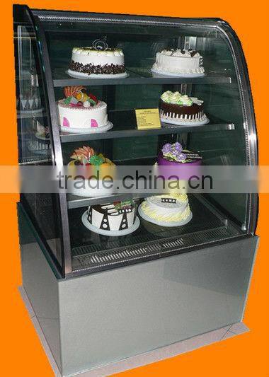 Refrigerated cake displaying showcase refrigerator