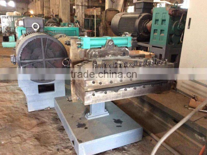 XJ 200 Pin Type Cold Feed Extruder