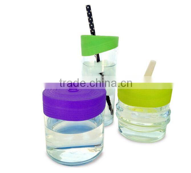 Made in china Creative glass water bottle with silicone sleeve,silicone bottle sleeve