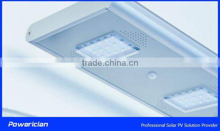 Powerician 20W Waterproof LED Solar Powered Street Light Smart Control All In One Solar Led Light