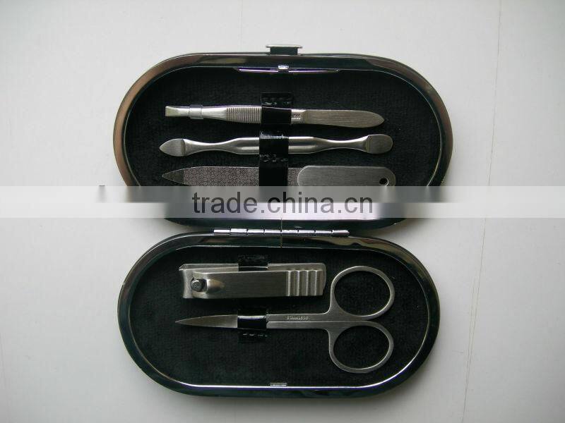 High quality 5 in 1mini manicure set in box household nail care kit