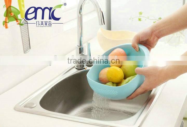 washing and draining bucket, storage bucket for fruit and vegetables