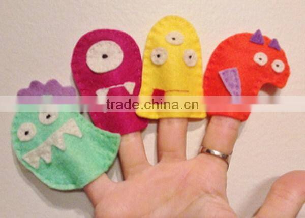 2017 best selling new product decorative custom handmade fabric felt cheap fashion innovative dinosaur puppet wholesale
