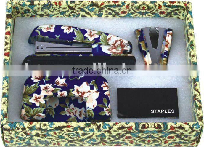 Fashion design 4pcs floral office stapler gift set