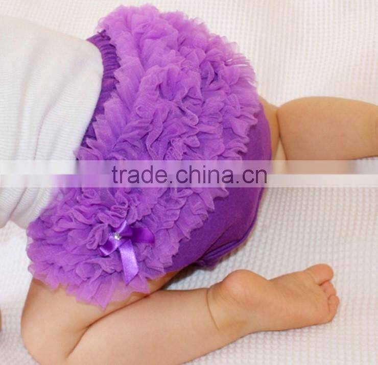 chiffon ruffle baby bloomers/christmas baby bloomers/Children's Shorts