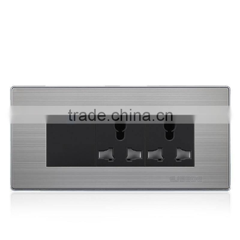 The world is in the use of the one open six hole socket