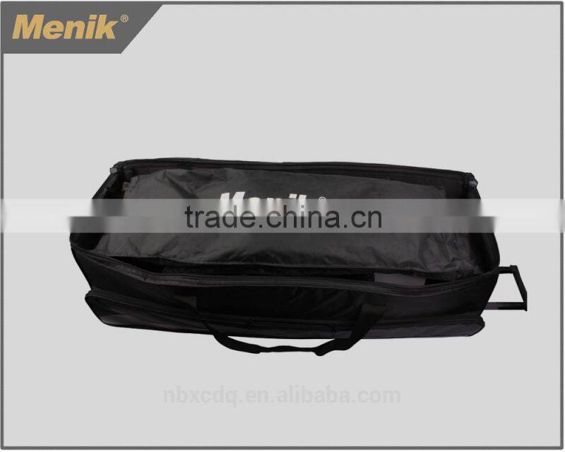 making artificial Guiana chestnut tree Fortune tree