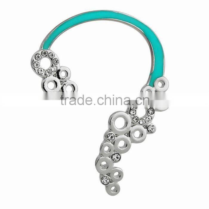 Cheap wholesale earring latest design diamond hollow alloy charm ear cuff