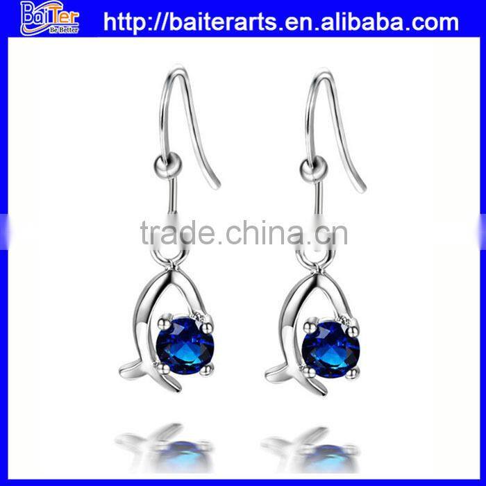 Wholesale Jewelry Cheap European's Delicate Stylish Pearl Earrings with Built-in Crystals