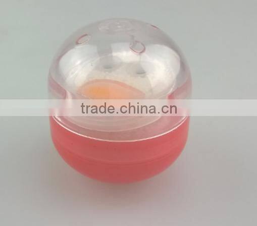 Capsule toys in vending machine with snow putty