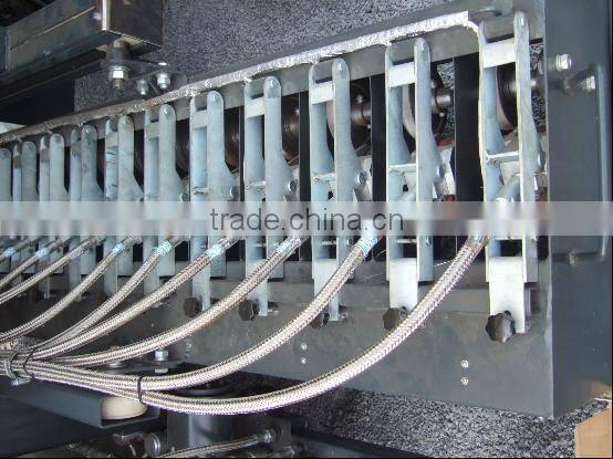 HOWO Synchronous Chip Sealer, Fiber Chip Seal Machine for Road Maintenance