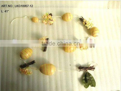 2014 Hot Sale Artificial Polyster 41" Flower& Egg Garland For Christmas And Home Decoration