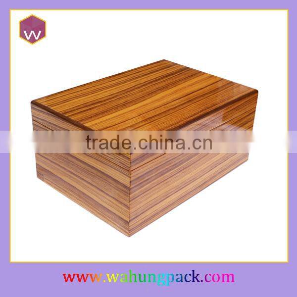 Empty wooden humidor storage cigars hand crafted cigar box