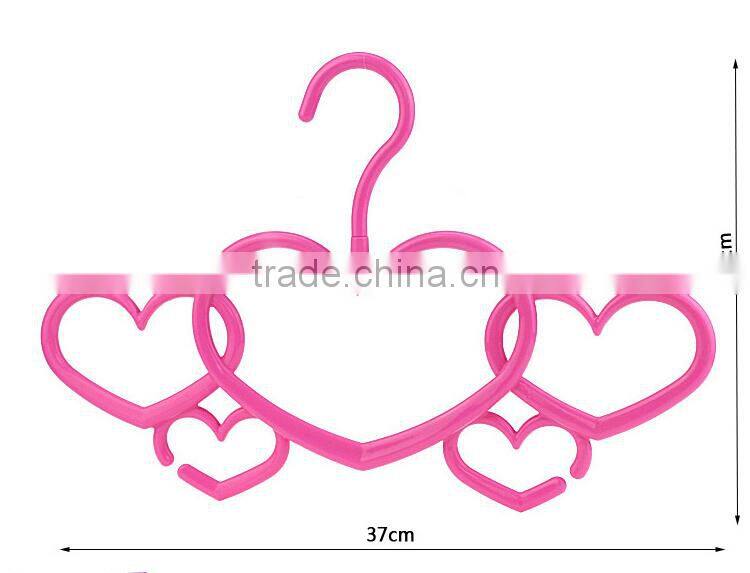 Colorful Heart Shaped Scarf Organizer, Plastic Scarf Holder