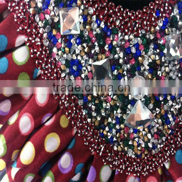 2014 cheap wholesale colored plastic flower necklace