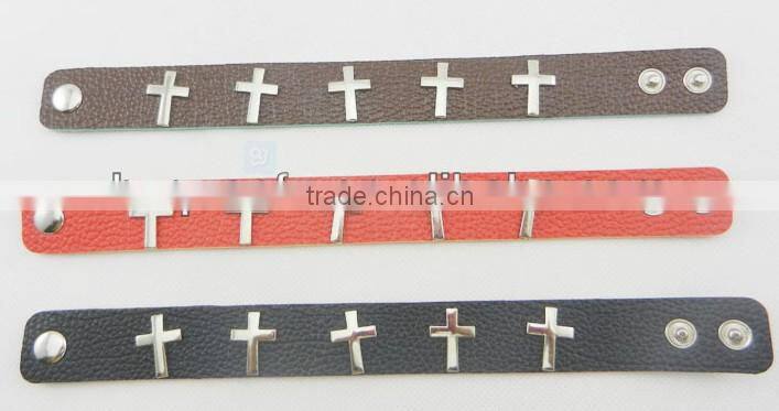 2014 hot style leather bracelet with cross