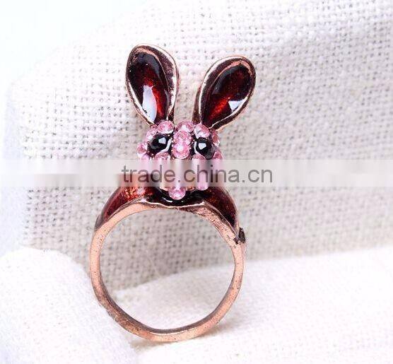 Young lady favourite diamante wine red smart rubbit rings