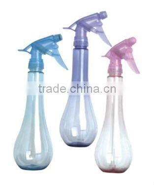 Hand format type sprayer