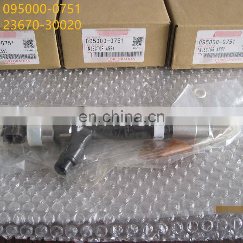 Genuine new common rail injector 095000-0751 for diesel injector 23670-39025,23670-30020