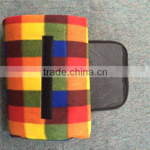 China manufacture portable design soft waterproof carpet picnic
