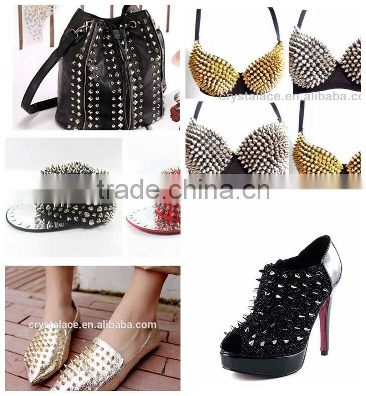 Gold Cone stud with 4 Prongs in China wholesale market