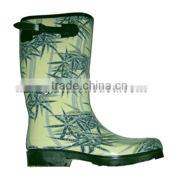 cute dot print plain rubber boots women,durable antiskid rain shoes girls,safe customized gum boots hot sale