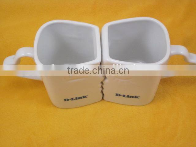 YF28027 twin mugs with heart shape handle