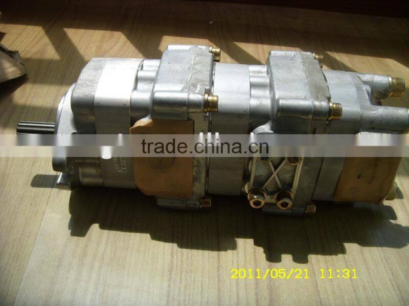6685-61-1024 water pump 6676-63-1015