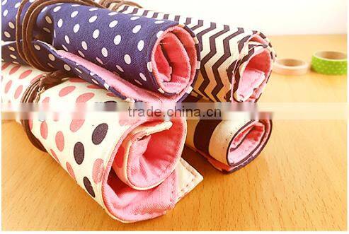 Chinese made pencil bag rolling fold up gift pencil bag;canvas Folding gift pencil bag school pencil case pen bag