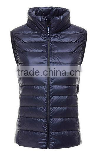 Woman Ultra light padded down vest for winters
