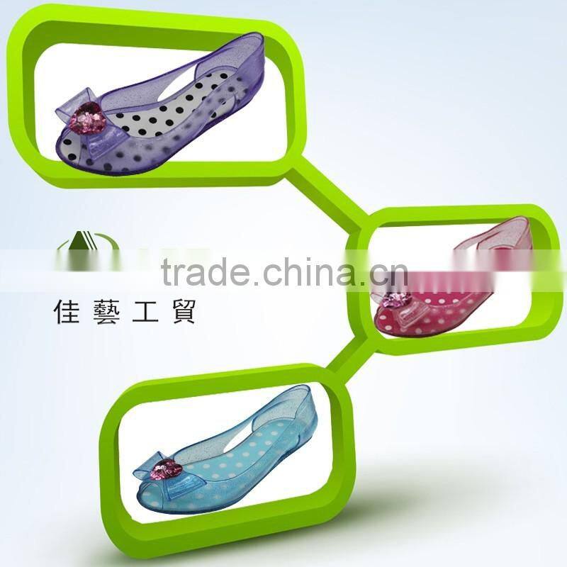 Hot Sale Lovely and Cute Girl's Sandal, PVC Shoes with LED light