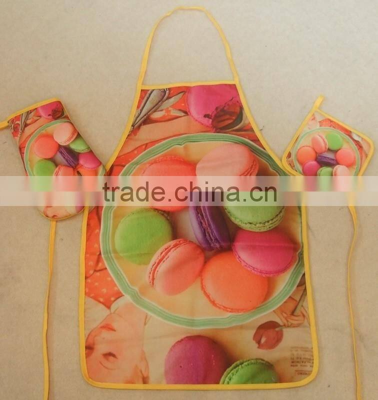 100%polyester material reactive printing macaron design glove set