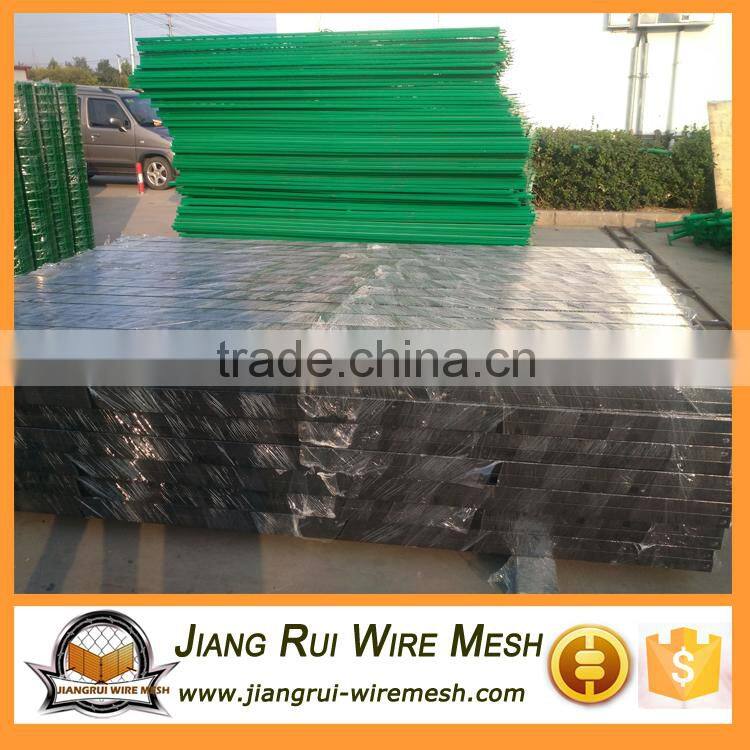 welded wire mesh fencing