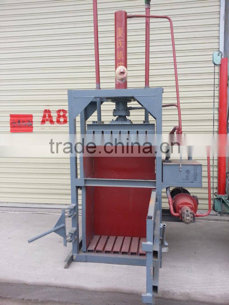 DB-10T vertical hydraulic baler for waste paper , plastic, cartoon,straw,hay packing