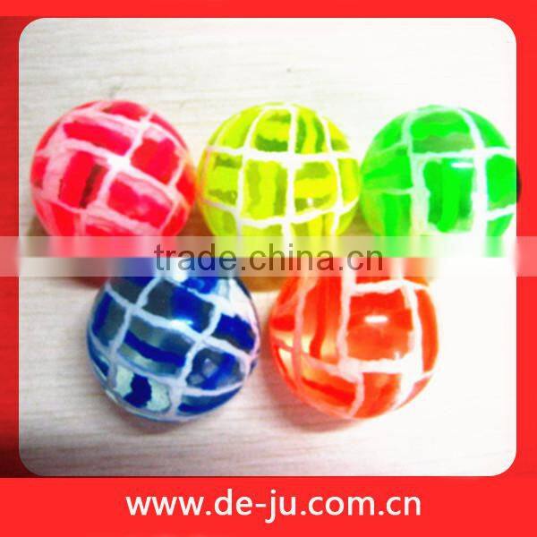 Checked Pattern Solid Rubber Bouncy Vending Machine Balls