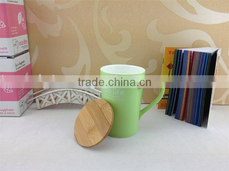 Eco ceramic color mug with wood lid