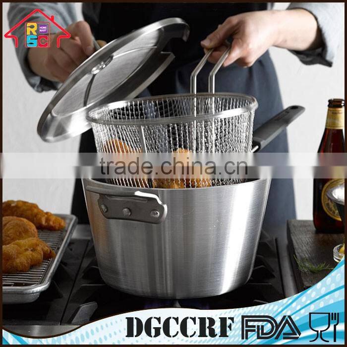 Top and Hot Sell Home Kitchen Nonstick Stainless Steel Deep Fryer Pot Set with Basket and Lid
