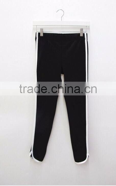 Runwaylover Hight quality custom yoga wear sexy yoga pants sports tight leggings