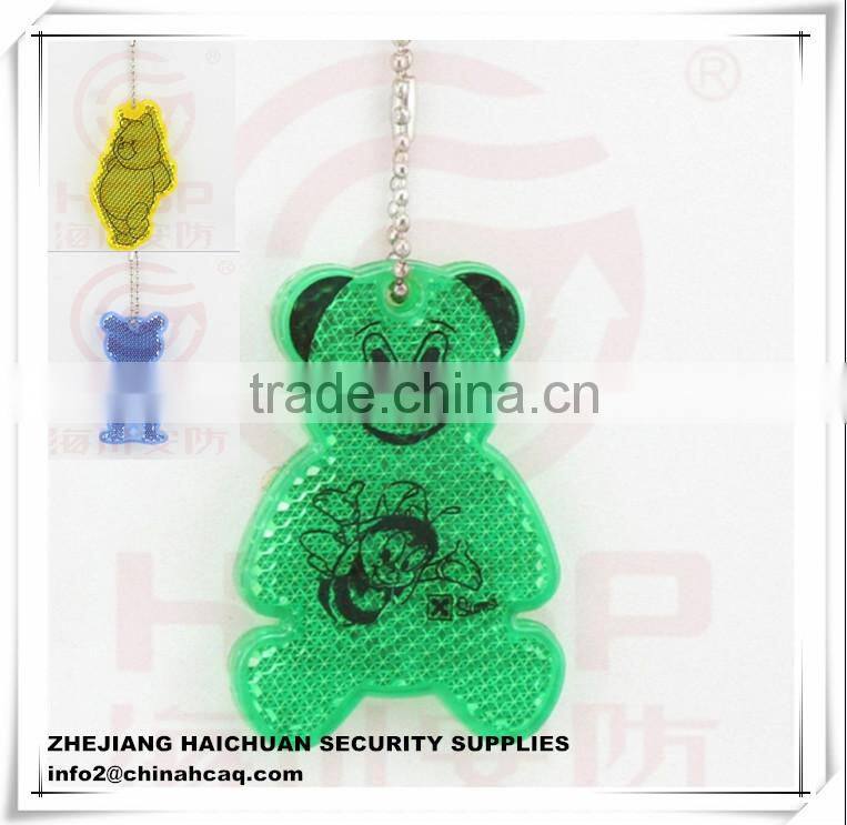 Popular Acrylic Bear Reflective Keychain for Gift