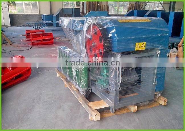 Labor saving Waste cloth cutting/crushing/shredding machine