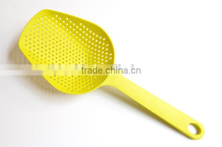 plastic strainer kitchen basket price with handle
