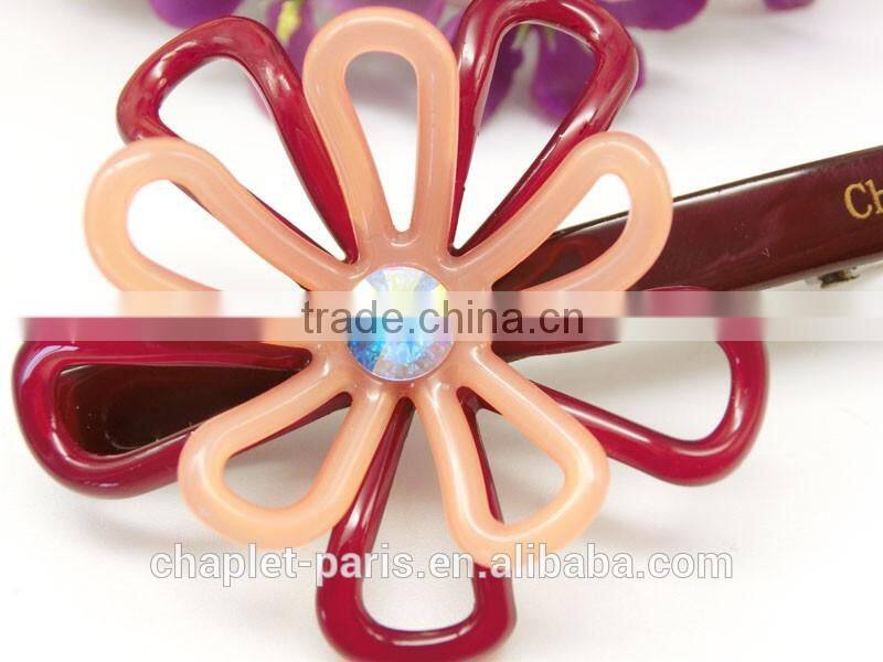 colorful heart shape hairgrip