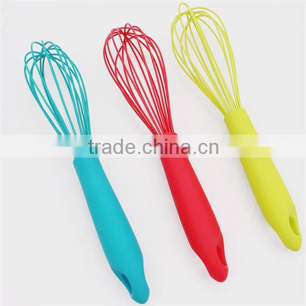 China manufacturer eco-friendly silicone egg whisk