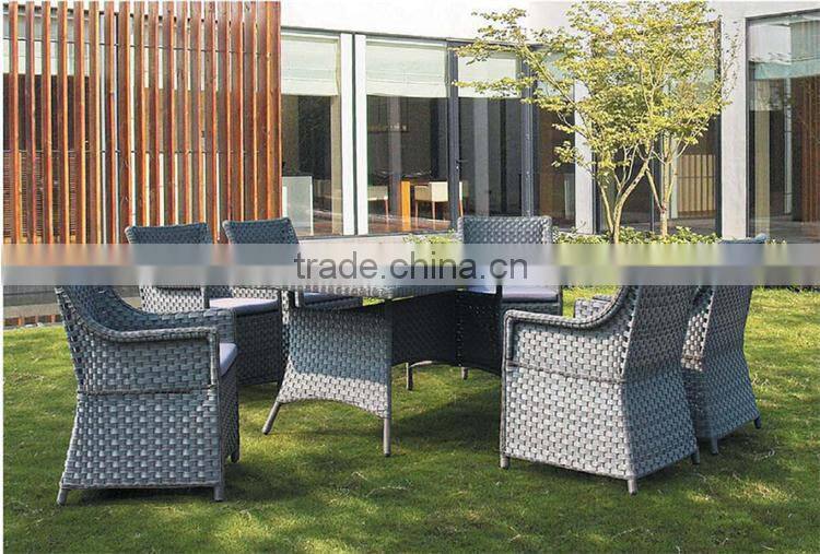 4 Person dining table & chairs garden furniture outdoor furniture